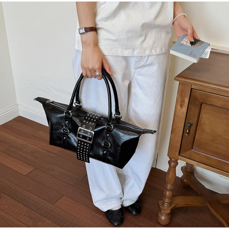 Y2k Nieten-Gürtelschnallen-Handtasche, Damen Motorrad Biker Punk-Stil Metall-Nieten-Schultertasche, Koreanische Y2k Mädchen Reißverschluss-Tragetasche – Detail 30