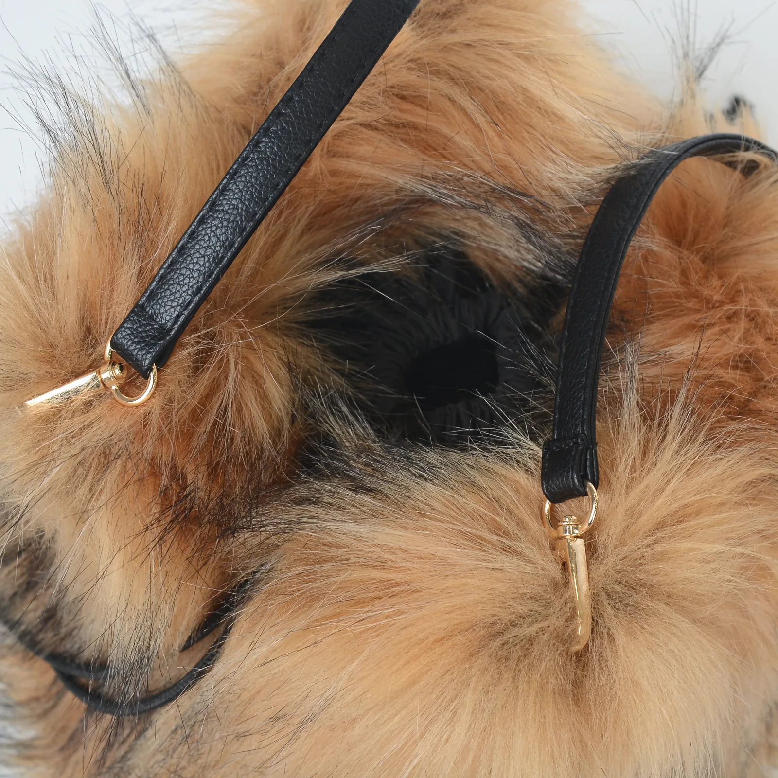 Modische Herbst-Winter Kunstfell-Handtasche Luxuriöse Bucket Bag für Damen Fell-Tragetasche Kunstwaschbärfell Hochwertige Handtasche – Detail 2