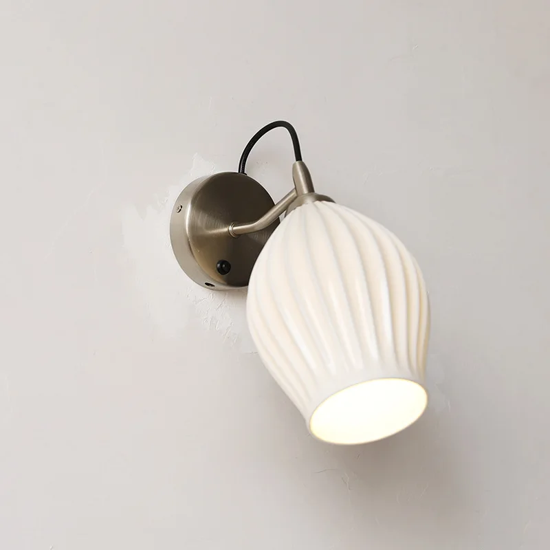 Lámpara de Pared de Estilo Francés para Sala de Estar, Lámpara de Cerámica Blanca de Estilo Nórdico Minimalista, Creativa, Artística, Vintage, Apliques de Pared para Dormitorio Estilo Bauhaus