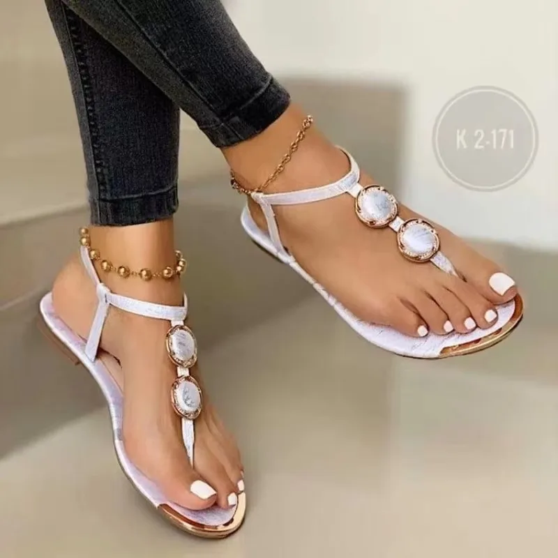 

New Summer Sandals Women Fashion Casual Beach Outdoor Flip Flop Sandals Metal Decoration Ladies Flat Shoes Big Size 35-43