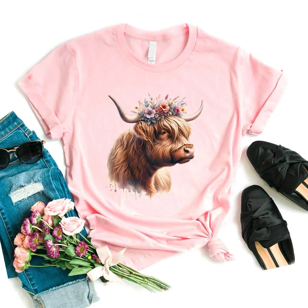 New Highland Cow Floral Crown Printed Pink T Shirt Girls Harajuku Kawaii Summer Fashion Tops Tee Shirt Femme T-Shirt