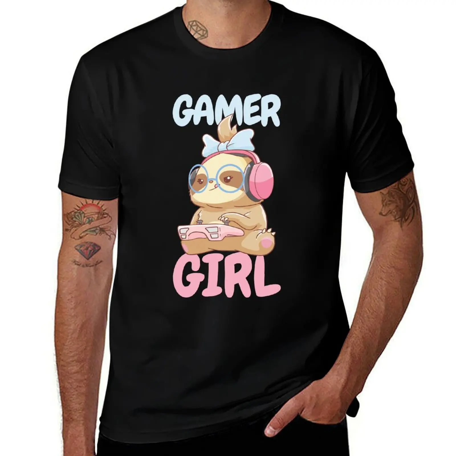 

Gamer Girl Sloth Gaming Kawaii T-Shirt Urban Style Casual Short Sleeve Top