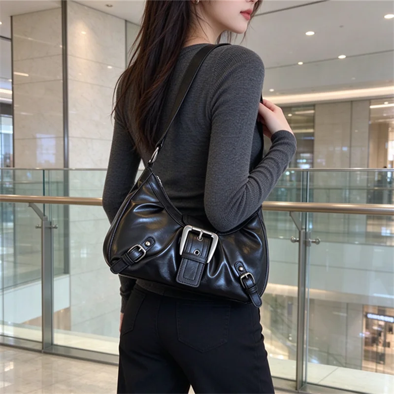 Retro Faux Leather Shoulder Tote Bag with Large Buckle Detail Vintage Underarm Bag Chic Pu Handbag Purse for Women Daily Party