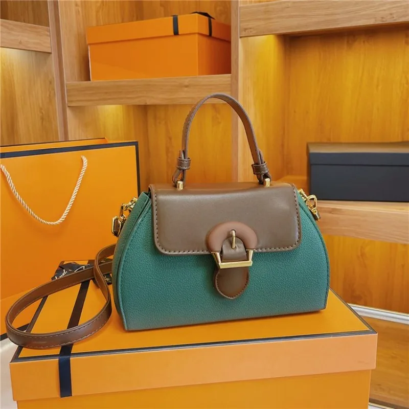 

Luxury Tote Diaper Bag For Women Solid Color Leather Shopper Large Capacity Elegant Designer Commuter Fashionable Shoulder Bag