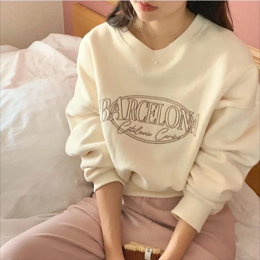 Autumn Winter Loose Fit Long Sleeve round Neck Embroidered Fleece Women's Sweatshirt Comfortable Breathable Casual Streetwear