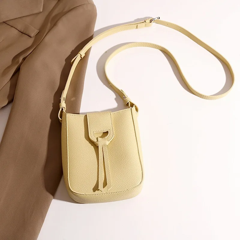 

New Women's Shoulder Bags Ladies' Soft Hasp PU Leather Handbag Large Capacity Crossbody Bags for Women Solid Phone Purse