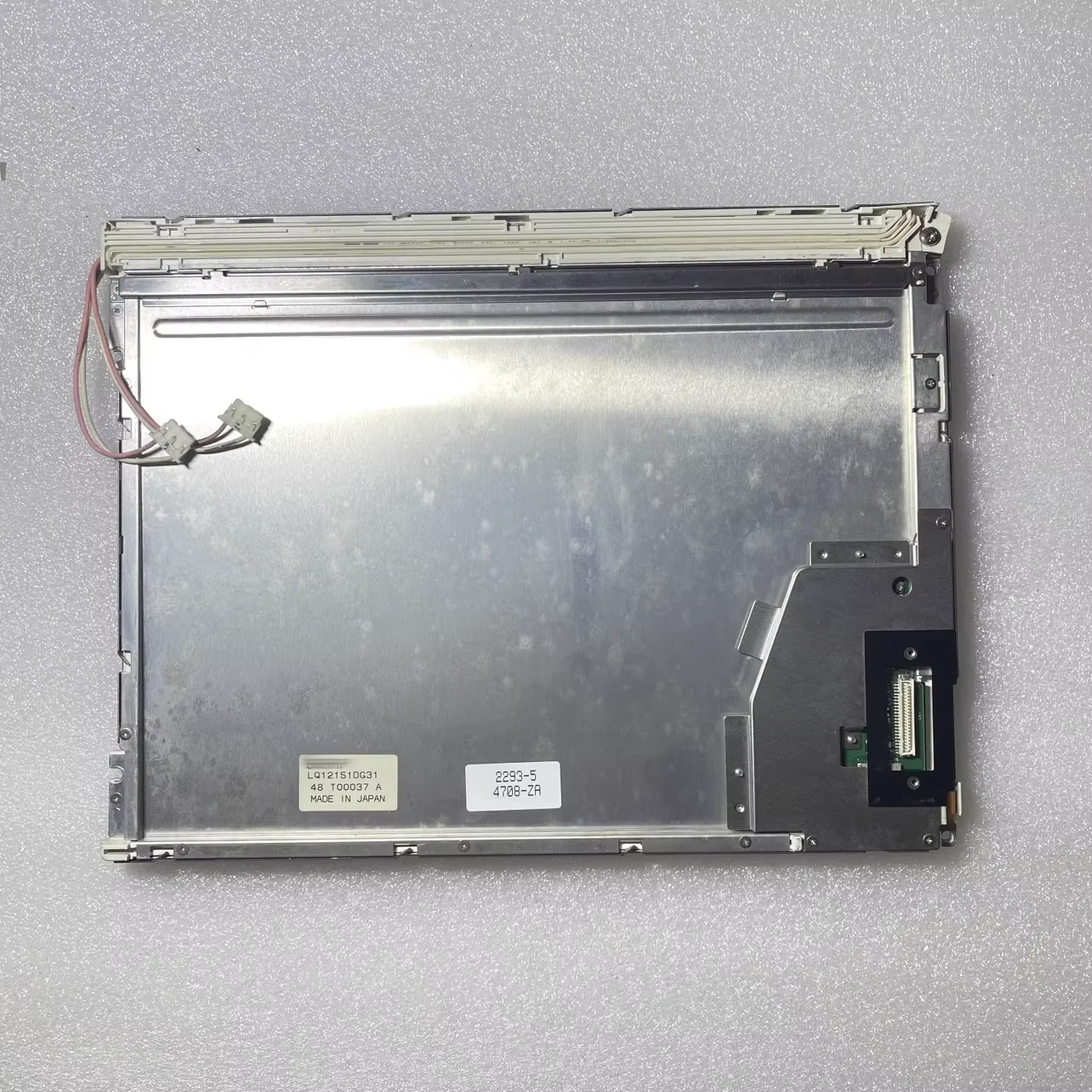 

Spot LQ121S1DG31 Original 12.1-inch LCD Screen