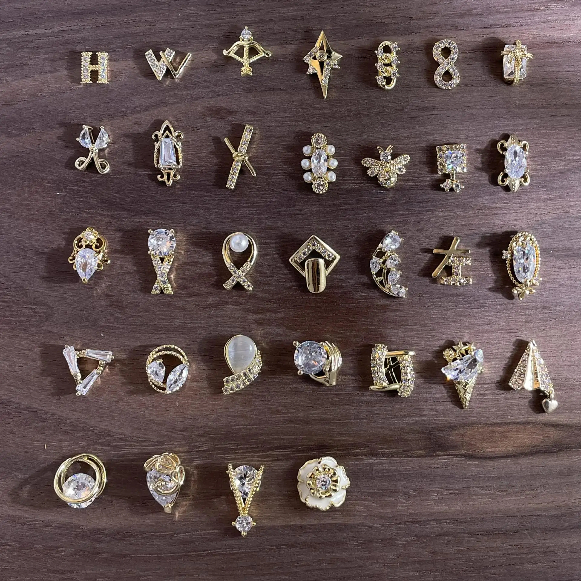 3-teiliges Kaniu-Retro-Palast-Stil, Zirkon, Gold, oval, Strass, Legierung, Schmuck, Nageldekoration, Zubehör, DIY-Nagelkunst
