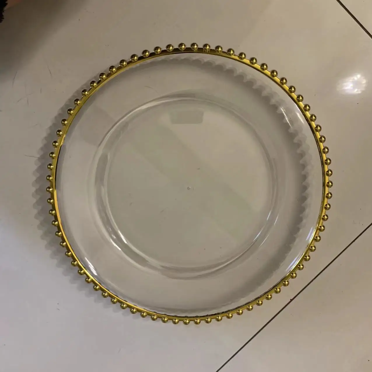 Clear Plastic Charger Plates with Gold Beads, Acrylic Wedding Party Decor, Christmas Service Plate, 13 Inches, Wholesale