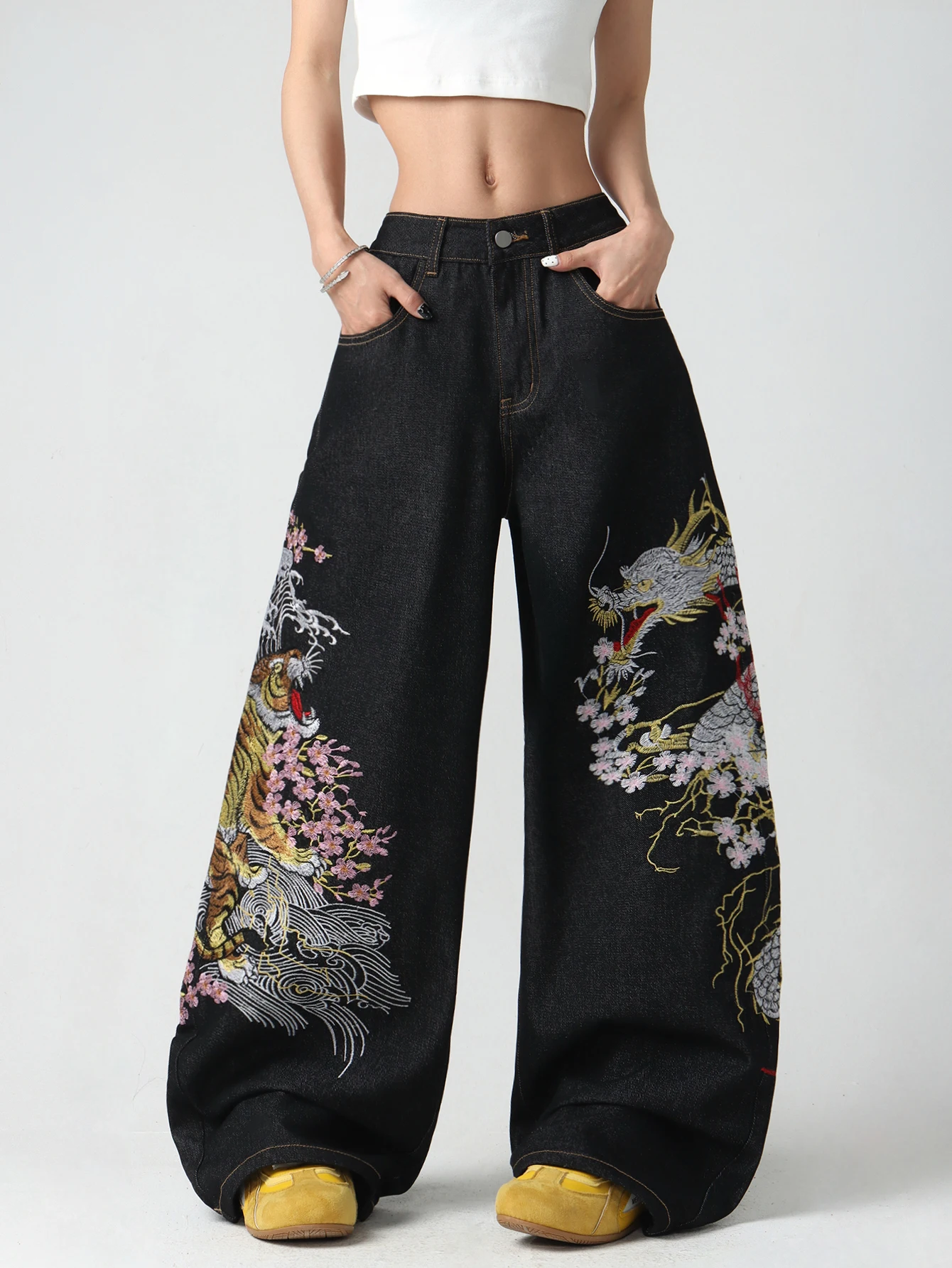 Trendy Girl Retro Heavy Industry Dragon Tiger Flower Embroidery Women's Cowboy Pants Street Wind Drop Wide Leg Pants