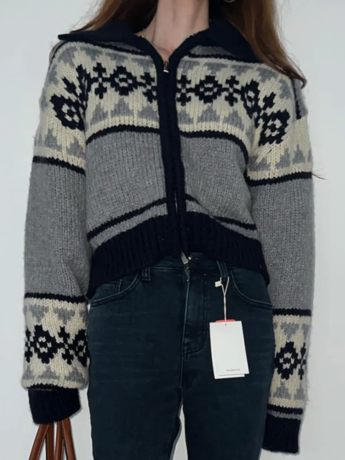 시크한 겨울 빈티지 안티에이징 돌칼라 컬러 블록 니트웨어 지퍼 스타일 여성 아우터웨어 긴 소매 레귤러 길이