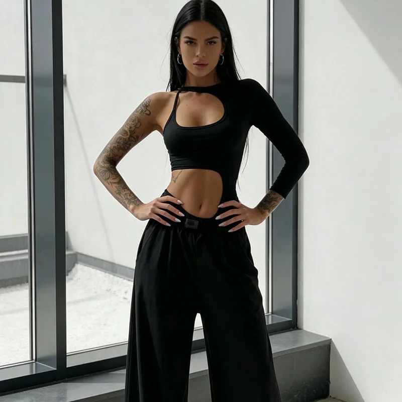 EuropeanAmericanSexyGirlHollowOutExposednavelAsymmetricalPersonalitySingleShoulderHangingNeckPureDesireBodysuit-AliExpress200000345