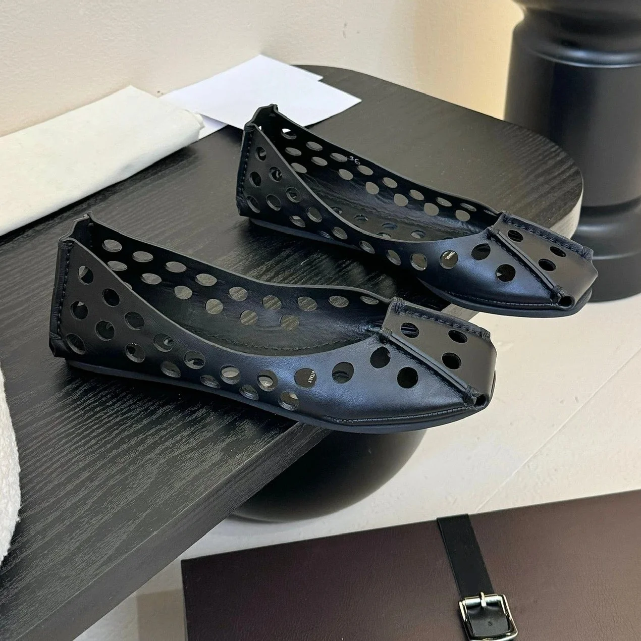 

2025 New Arrival BlingBling Crystal Square-Toe Mid Heel Slingback Woman Sandals Mules Dress Shoes Mules Gladiator Sandals