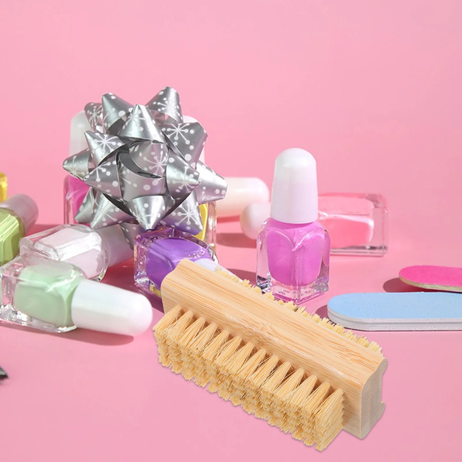 

4 шт. щетка для чистки ногтей — двусторонний маникюрный инструмент с бамбуковой ручкой и жестким скрабом для ногтей — портативный салон