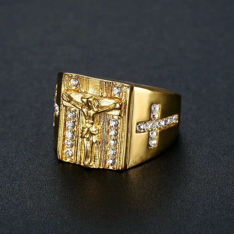 Fanshu Stainless Steel Gold Plated Iced Out Jesus Cross Band Ring for Men Women Couple Friends Gift Fashion Jewelry Hip Hop Punk