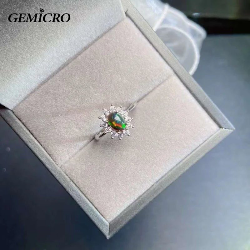 

Кольцо из 925 серебра женское, с натуральным черным опалом, 5 х 7 мм