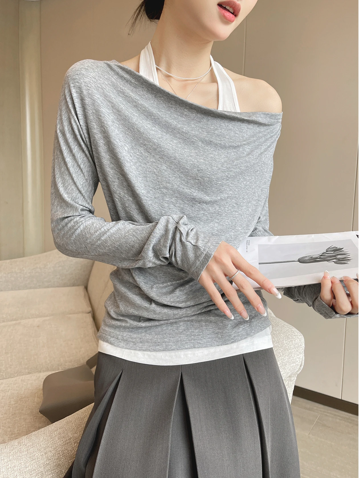 

Женская повседневная футболка с длинным рукавом, весна 2026, новинка, имитация двухслойности, с эффектом драпировки, модный дизайн, цветной блок, топ