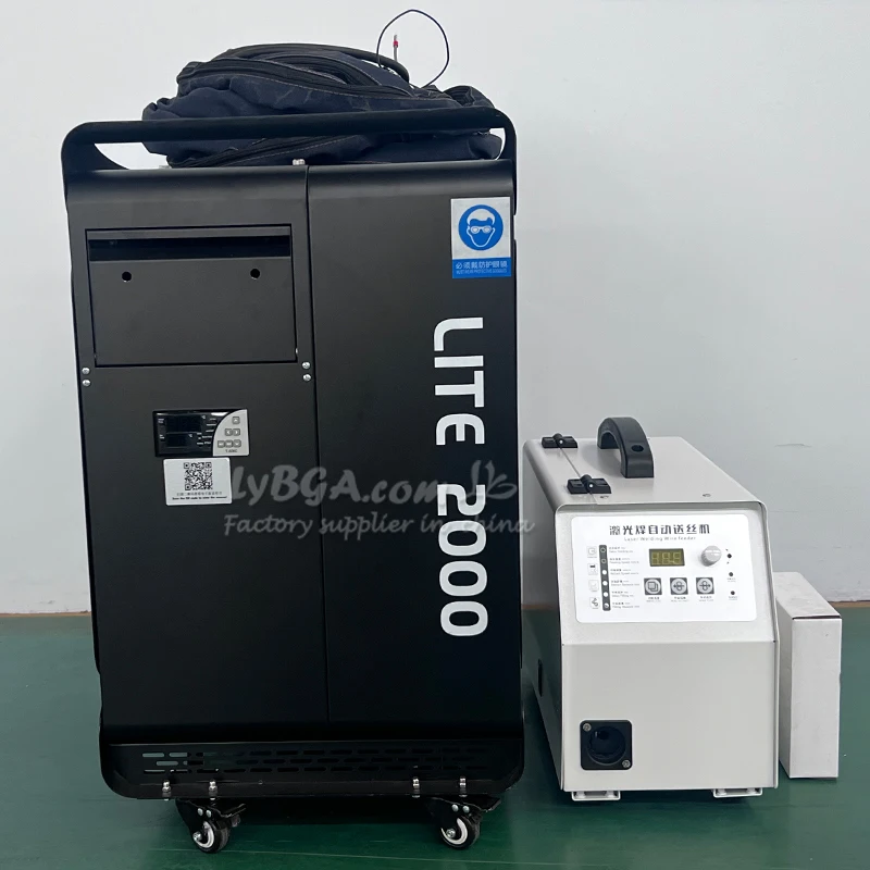 لحام ألياف الليزر المحمولة 5 في 1 1500 واط 2000 واط 3000 واط ماكس Raycus BWT لحام الليزر تنظيف قطع آلة لحام ماكينة لحام باستخدام الحاسب الآلي