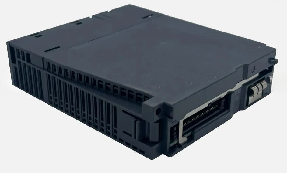 Brand New Original Q06UDEHCPU Q04 10 13 20 26 Fast Delivery