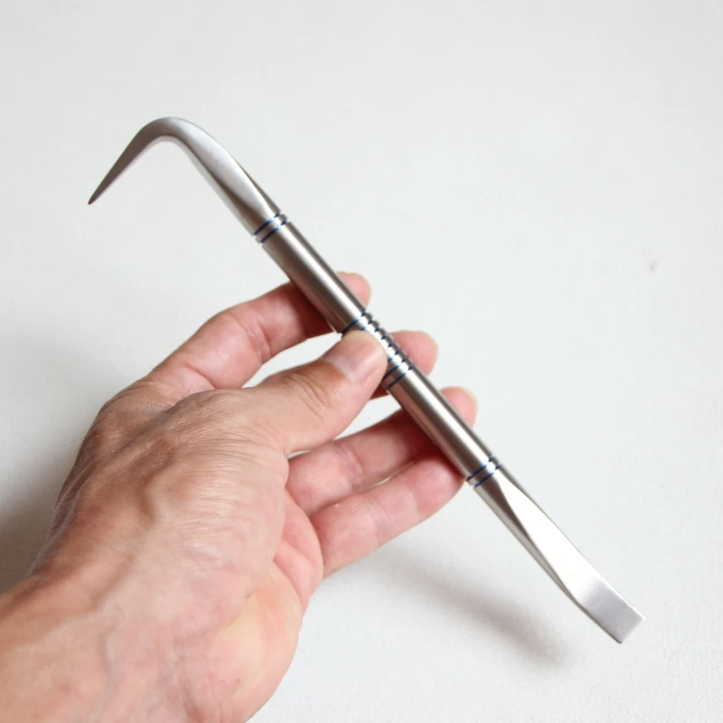 

Outdoor Portable EDC Multifunctional TC4 Titanium Alloy Pry Bar Car Survival Emergency Tool for Broken Windows