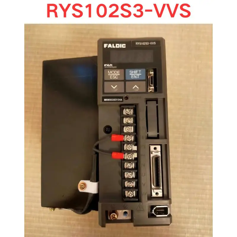 

Used RYS102S3-VVS Servo driver Function check OK