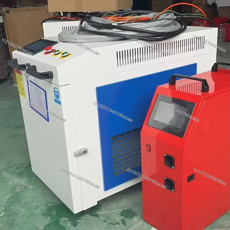 2000W laser welding machine, easy to operate, suitable for the metal advertising industry, using fiber laser technology