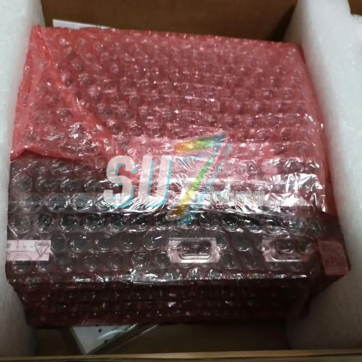DOP-B07S411 DOP-B10S615 Layar Sentuh HMI Baru Di gudang
