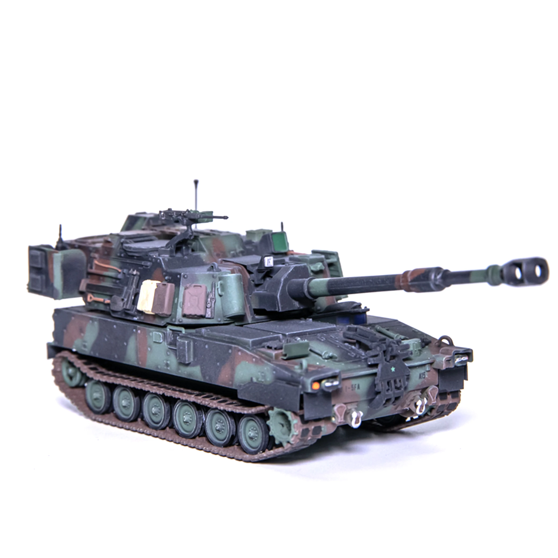 1: 72 T-M US M109A7 self-propelled tank model 155mm NATO tricolor camouflage Finished static collection model