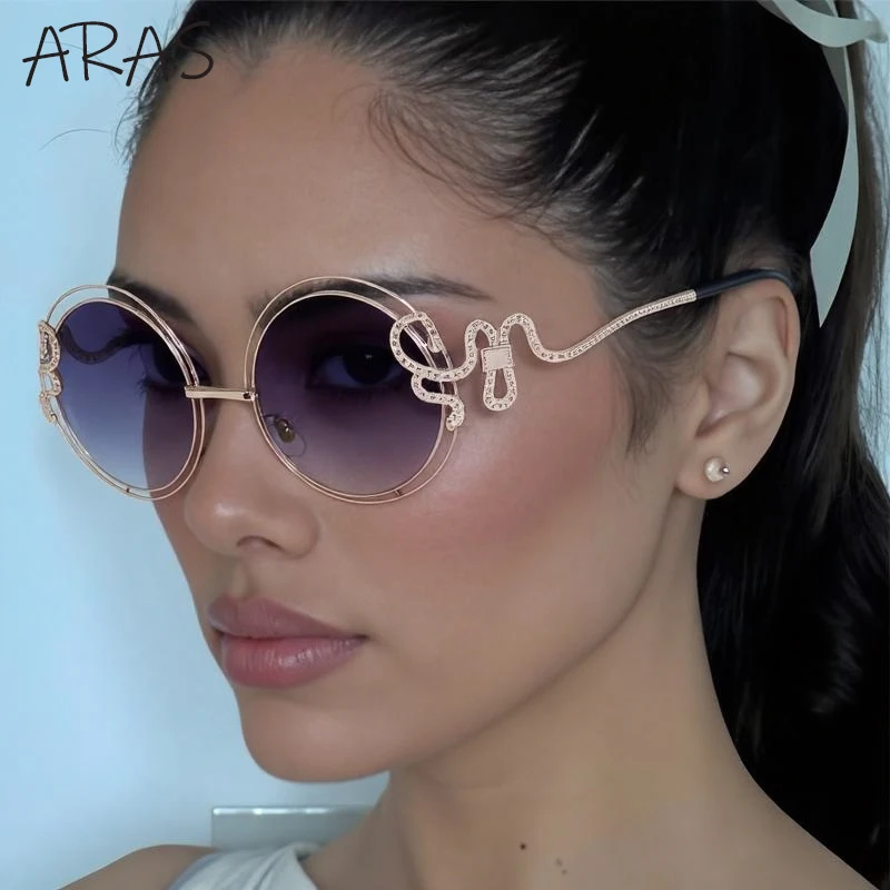 

Oversized Round Sunglasses Women 2025 Luxury Brand Vintage Metal Frame Sunglass Trendy Gradient Eyewear For Ladies UV400 Shades