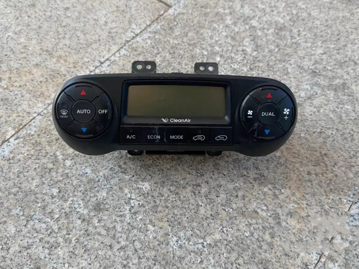 Original Used Second Hand Car AC Heater Climate Control for IX35 Automatic Constant Temperature Air Conditioning Control Switch