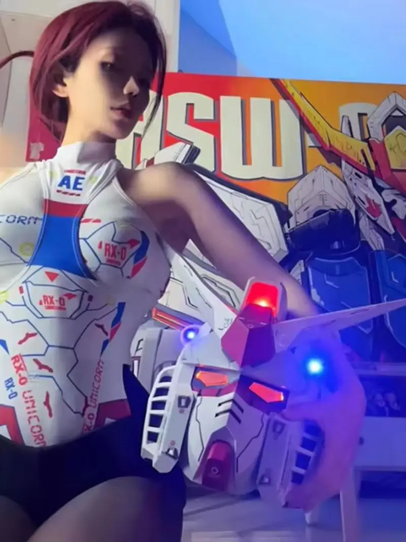 Hot Sales 1:1hg Rx-78-02 Cool Helmet Mask Mech Robot Helmet With Light Dress Up Cosplay Performance Boys Halloween Surprise Gift