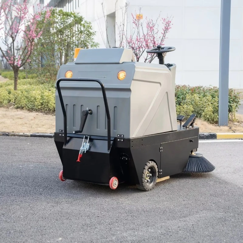 Industrial Ride-On Road Sweeper Machine Electric Fuel New Condition Floor Cleaning Equipment for Workshop