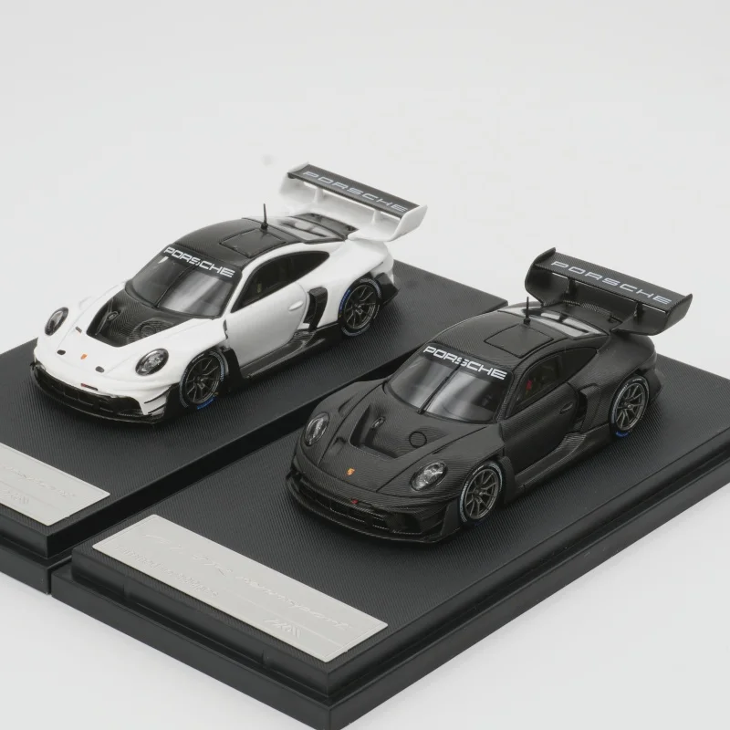 

HKM IN STOCK 1:64 black and white 992 GT3 R Rennsport Brumos Diecast Diorama Car Model Collection Miniature Toys