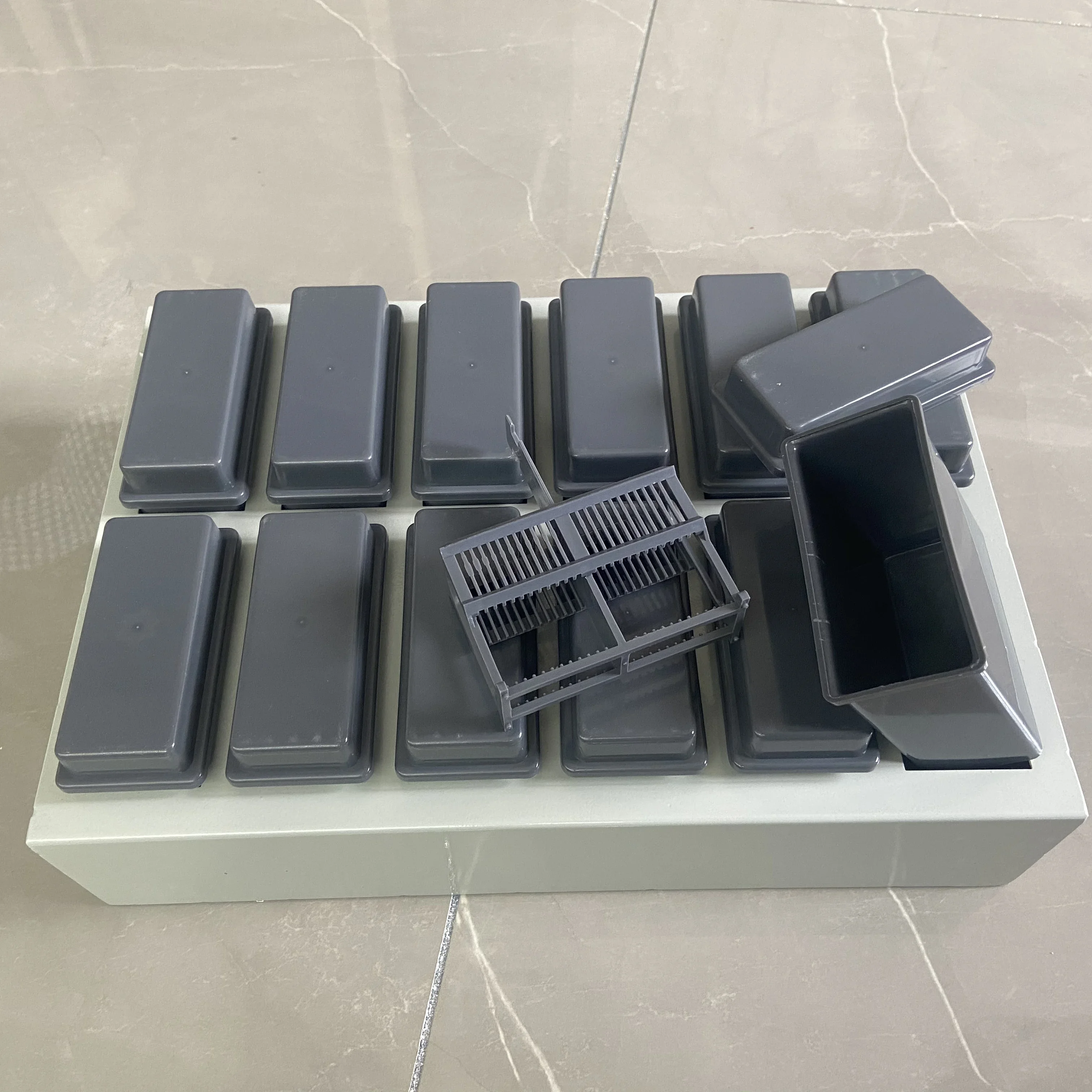 2025 Pathology Slide Staining Plastic Immunohistochemistry Box Glass Slide Staining Cylinder for Lab