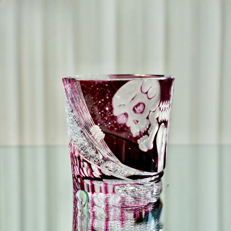Whiskey glass hand-carved crystal foreign wine glass