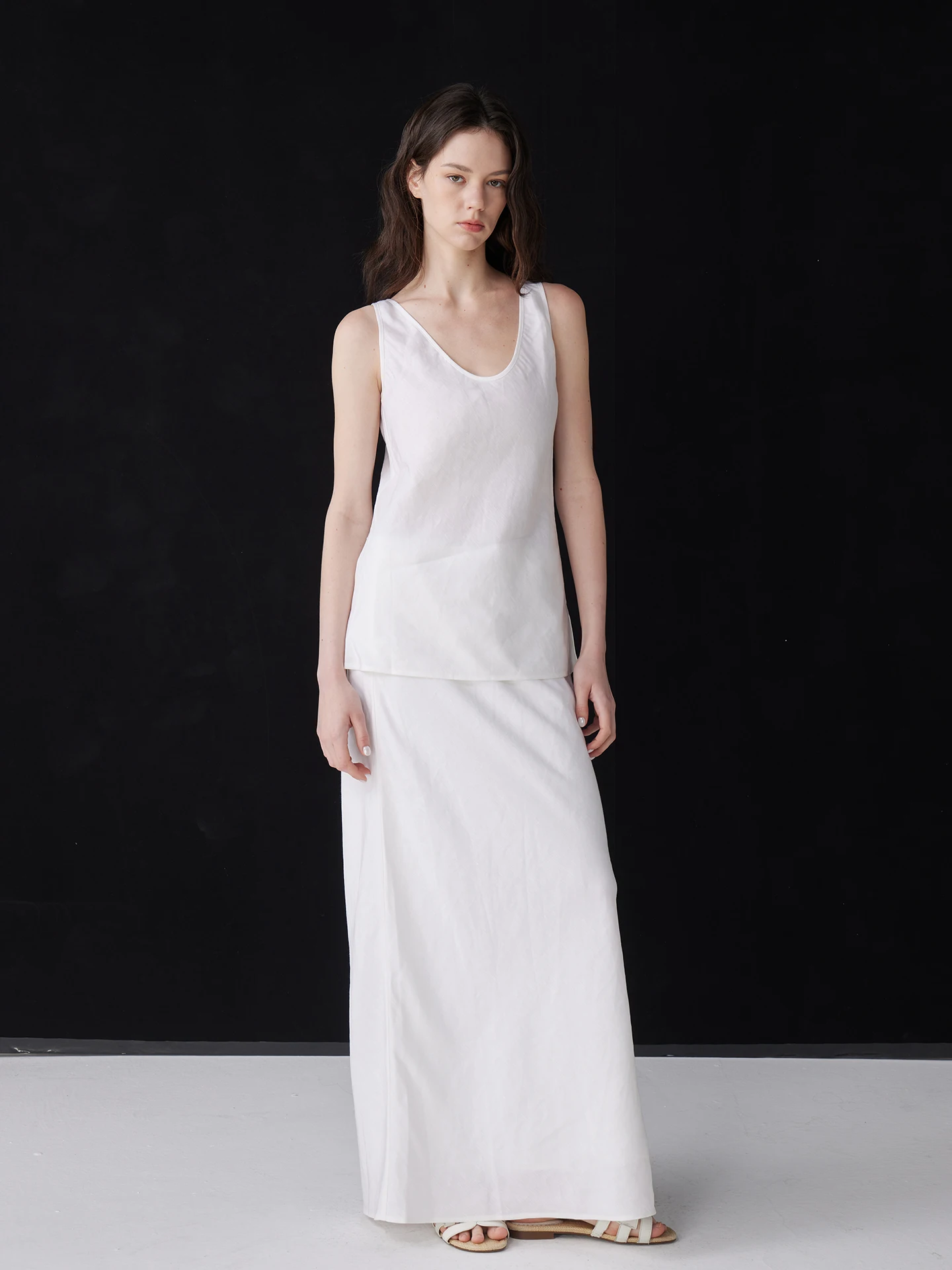 

Элегантный комплект из топа с U-образным вырезом и юбки свободного кроя с бретелями на спине, женский модный костюм-двойка для весны и лета с эластичной талией