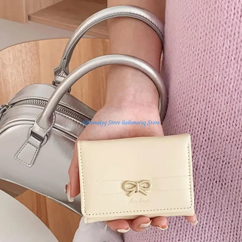 

573B Credit Card Holder Large Capacity Clutch Purse Trifold Purses Compact Wallets
