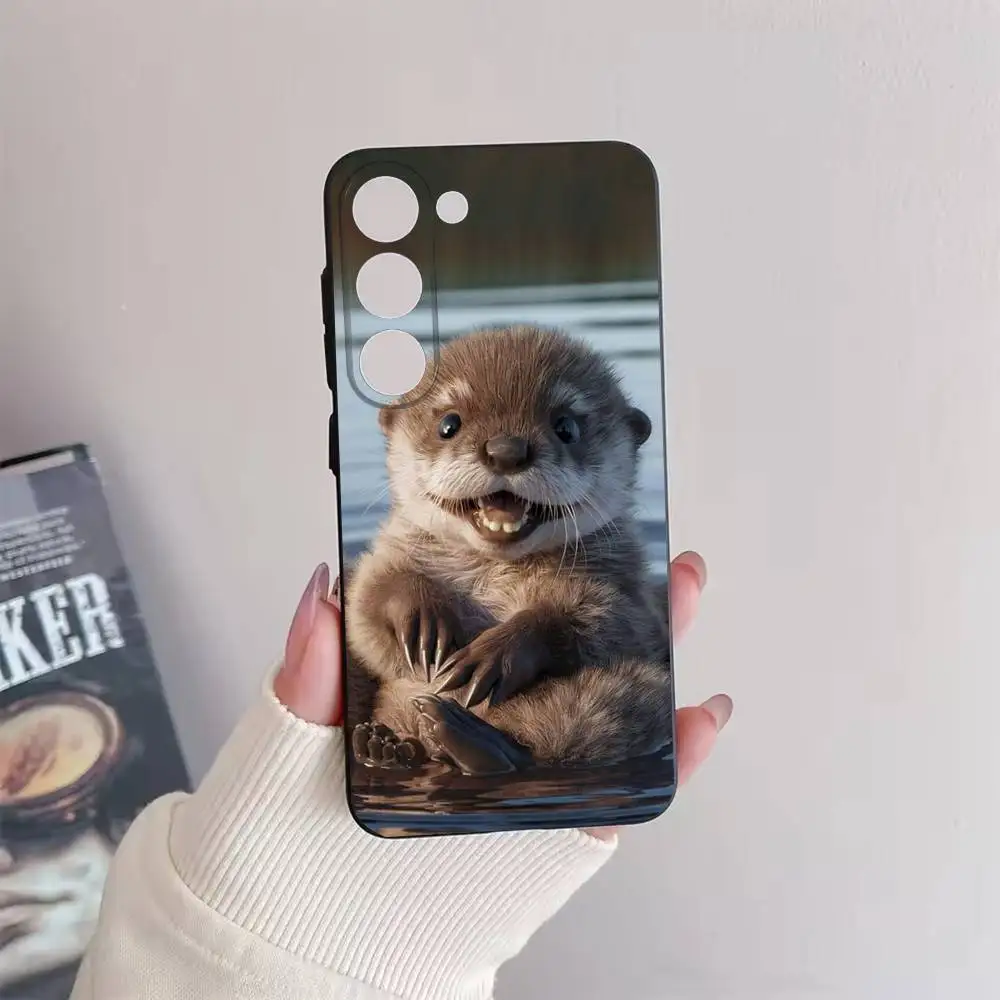 Cuteotter Lutra Lutra Casing Ponsel untuk Samsung Galaxy A73,72,51,53,52,71,22,5G,Note,J7,8,9 Sampul Hitam Lembut