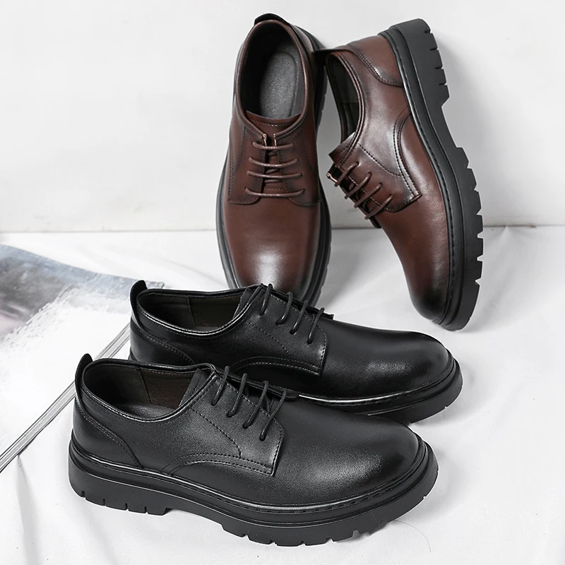 

Мужские роскошные повседневные кожаные туфли, новые джентльменские туфли в британском стиле, вечерние, черные, коричневые, большие размеры, универсальные дерби для взрослых