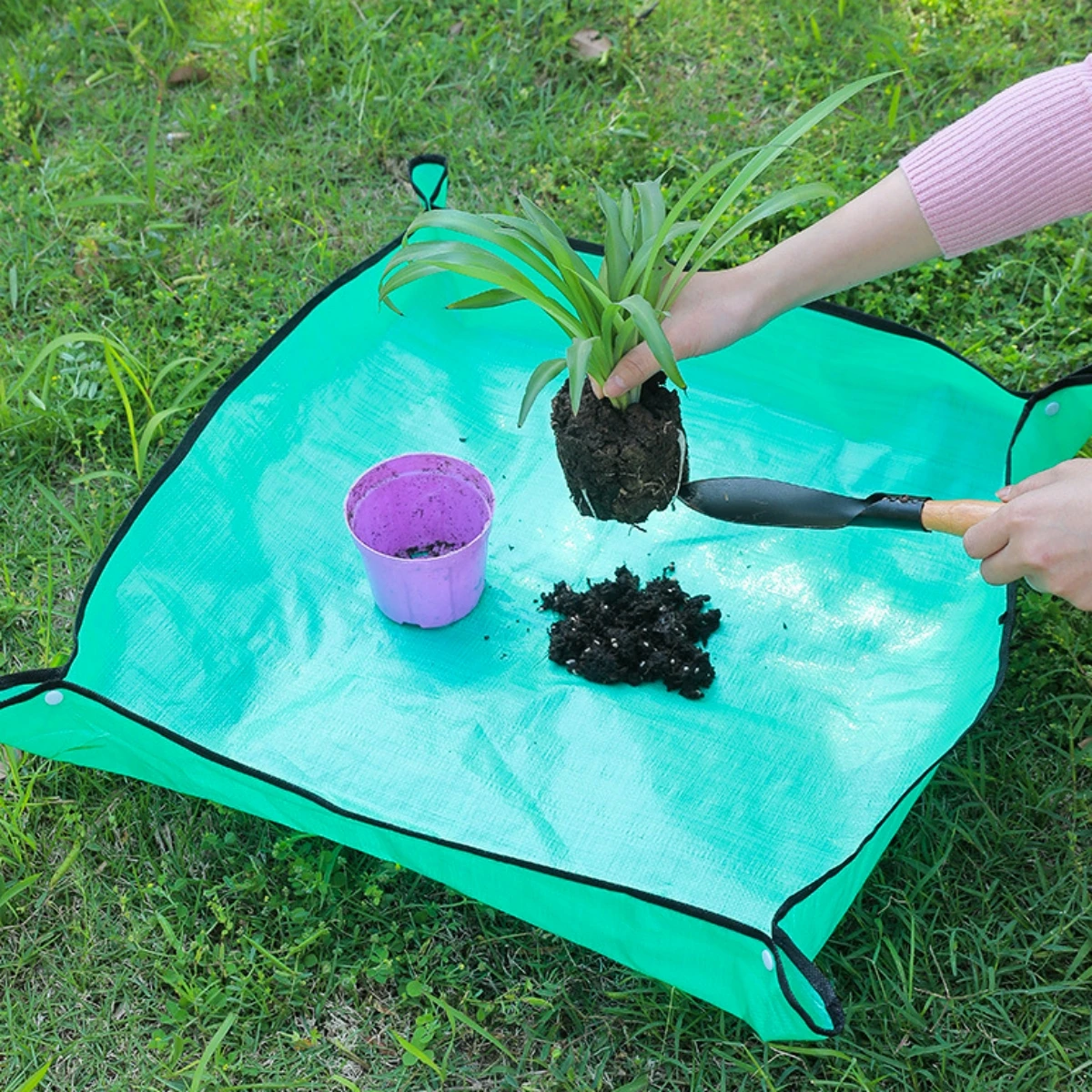 Waterproof Transplant Mat Portable Square Foldable Reusable Plant Regeneration Mat Vegetable Flower Succulent Transplant Mat 1Pc