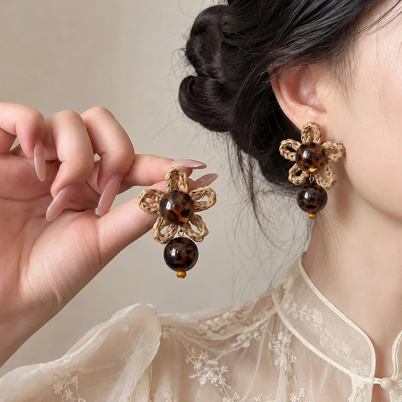 Earrings Retro Straw Woven Flower Leopard Resin Dangle Brown Tone Women Niche Forest Style Autumn Daily Party Gift Lightweight