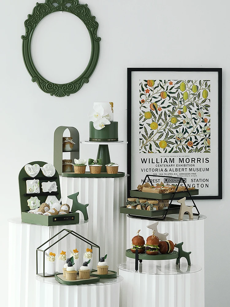 

Dark green dessert rack Baby banquet cake tray Sen wedding dessert table creative tea break Dim sum rack