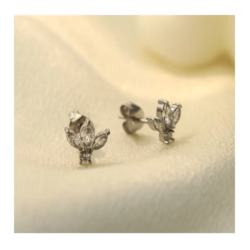

Korean Version Does Not Fade, Titanium Steel Gold-plated Micro-inlaid Earbone Nails, Jewelry, Earrings, Earrings, Earbone Nails,