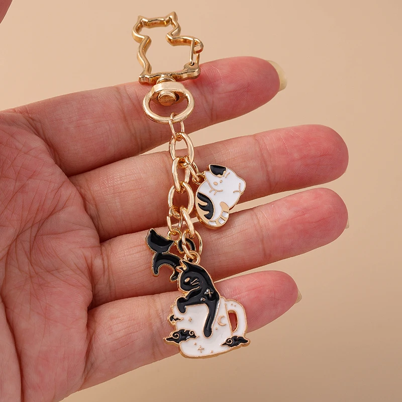 Aihua Y2K Niedlicher Tier-Schlüsselanhänger, Emaille-Katzen-Schlüsselanhänger für Frauen und Mädchen, Handtaschenanhänger, Autoschlüsselhalter, DIY-Schmuckgeschenke – Detail 6