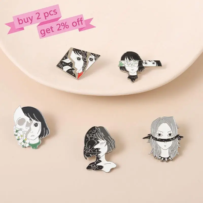 Pins Custom Punk Girls Skeleton Space Brooches Lapel Badges Gothic Dark Jewelry Gift for Friends Fragmented Face Enamel