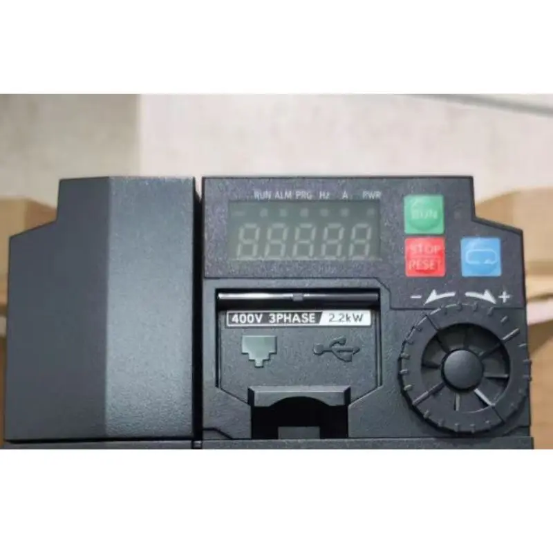 

Новый инвертор 3G3MX2-A4022-V2 2,2 кВт, быстрая доставка