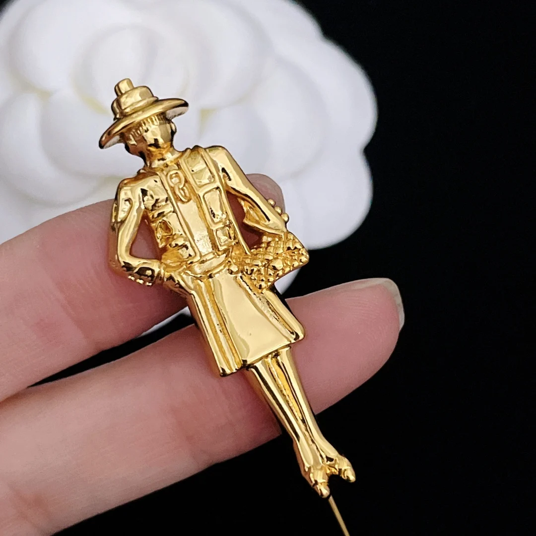 

Ladies fashion European exquisite brooch