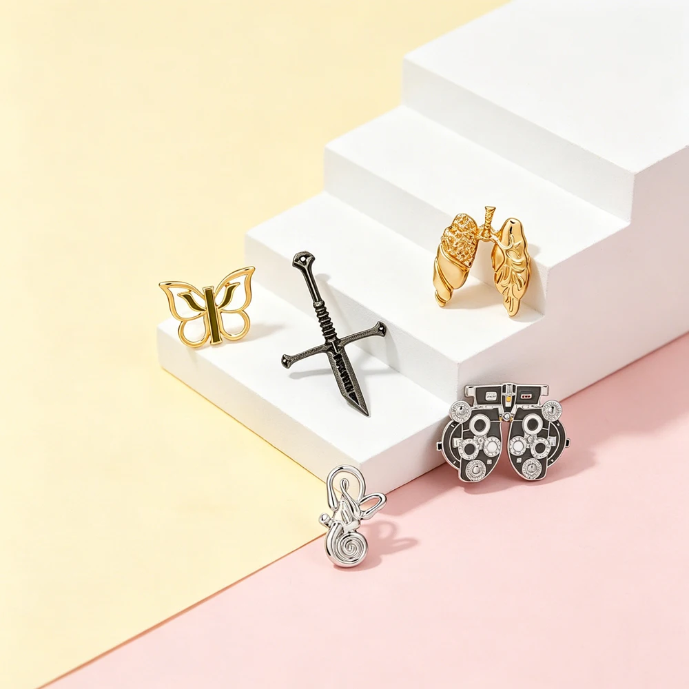 Medical Brooches Ophthalmic Instruments Dissection Of The Lungs Nose Surgery Ear Surgery Ear Organ Badges Jewelry For Doctors