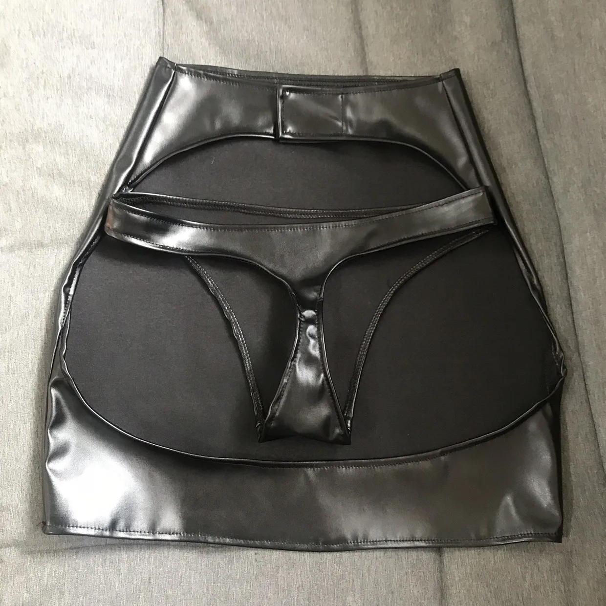 Preto couro do plutônio oco para fora nádegas mini saia sexy boate feminino dj dançarino festa mostrar palco traje briefs conjunto de saia de couro