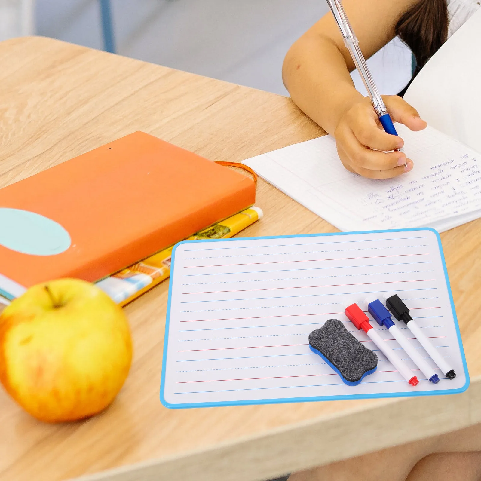 سبورة بيضاء صغيرة محمولة مبطنة على الوجهين للأطفال والطلاب وممارسة الكتابة والإبداع #2